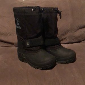 Boys winter boots